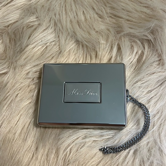 Dior Makeup set - Picture 3 of 5